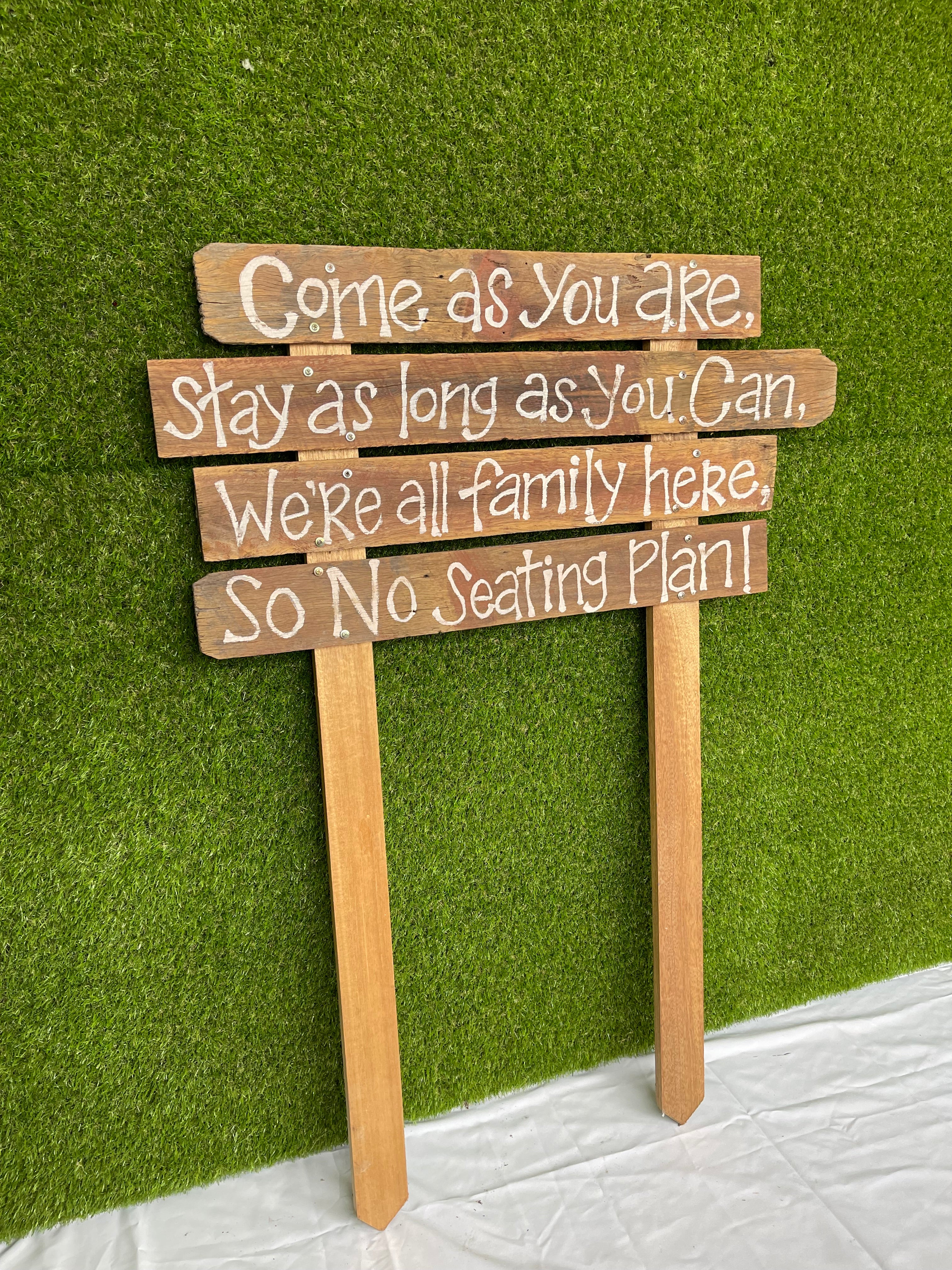 ‘Come as you are’ sign